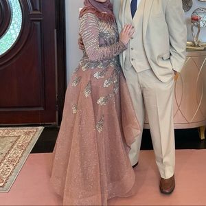 Size 4/6 mauve long sleeve beaded dress